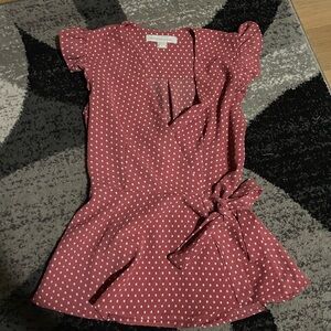 Pink polk a dot short sleeve top
